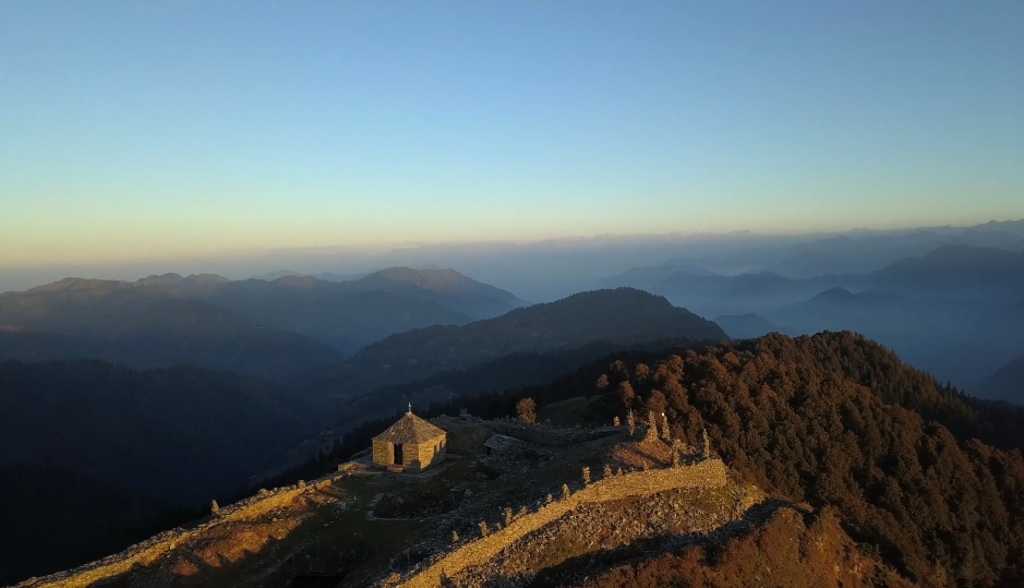 AMAZING PLACES TO VISIT IN TIRTHAN VELLEY